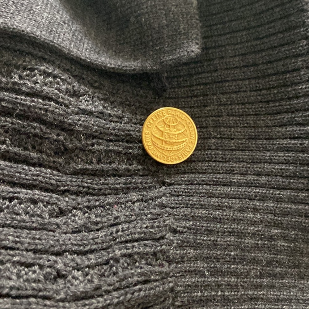 Cardigan - Picture 6 of 10